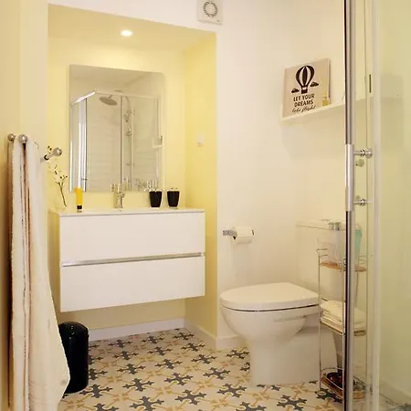 Apartamento Alfama Rose - Eletrico *